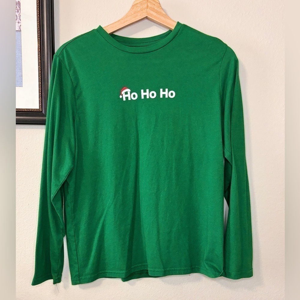 Christmas T-shirt long sleeve size XL(14/16) Husky
